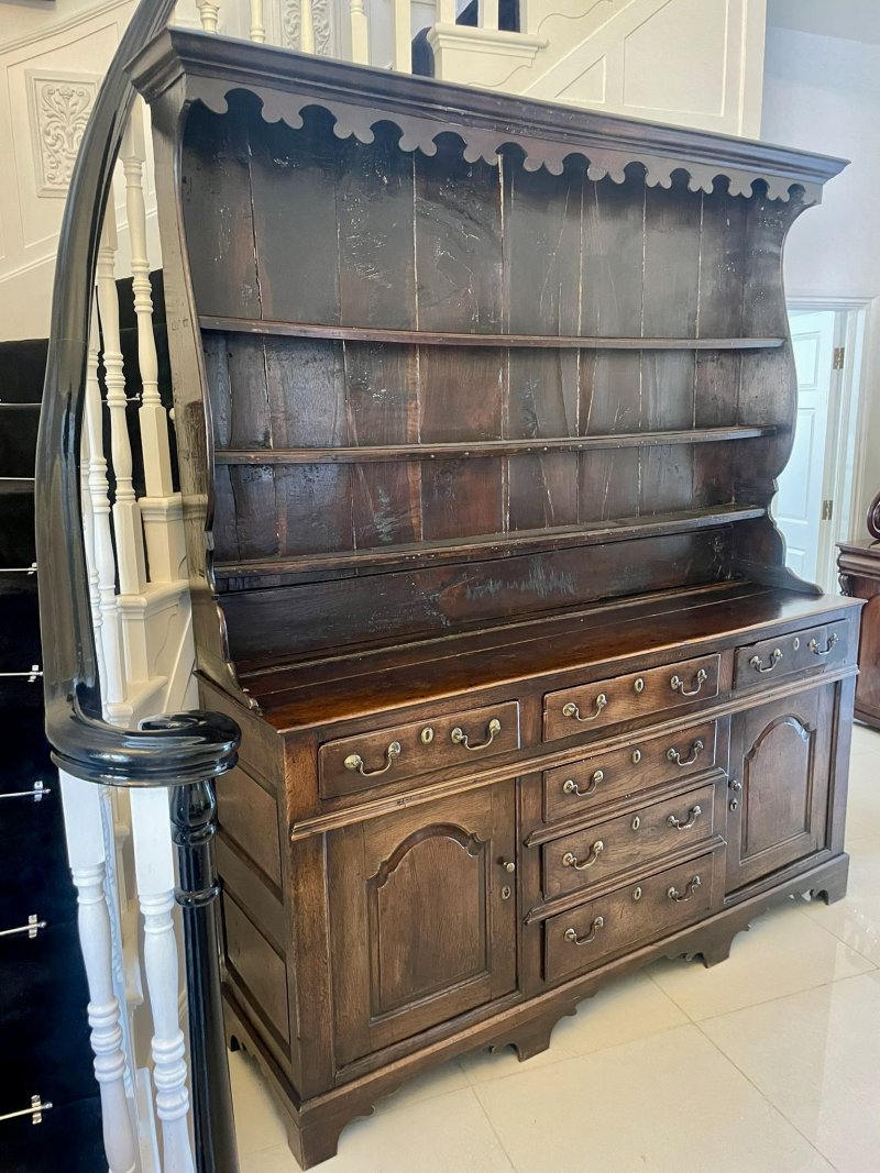 Antique George III Outstanding Quality Oak Welsh Dresser and Original Plate Rack - Image 2